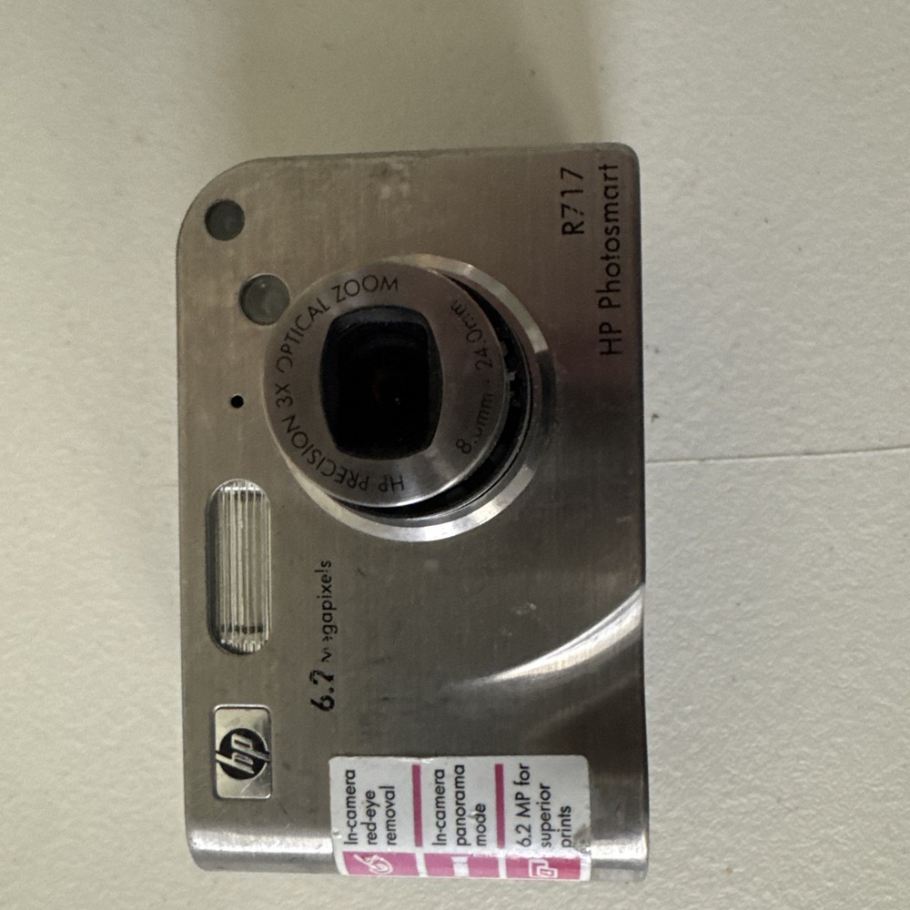 HP Photosmart R717 6.2MP Digital Camera Untested